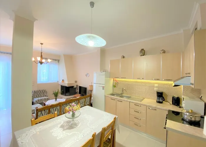 Anastasia's House Apartment Vlikhon